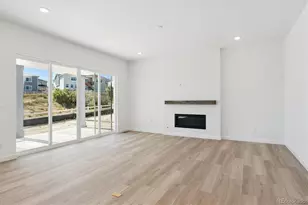 1642 Green Fern Pt, Castle Rock, CO 80104 - Photo 5