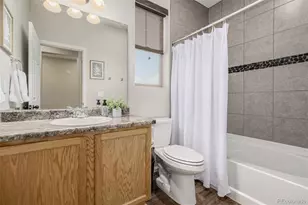 5568 Ceylon St, Denver, CO 80249 - Photo 23