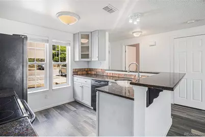 1534 S Ouray Circle #B, Aurora, CO 80017 - Photo 7