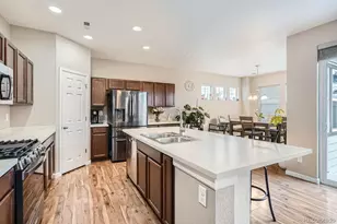 806 White Crow St, Aurora, CO 80018 - Photo 11