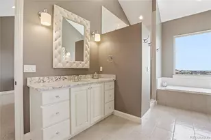 27165 E Long Pl, Aurora, CO 80016 - Photo 19