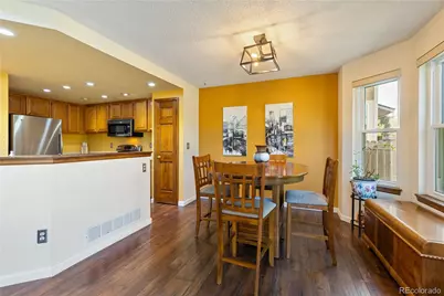 2077 E Phillips Place, Centennial, CO 80122 - Photo 7
