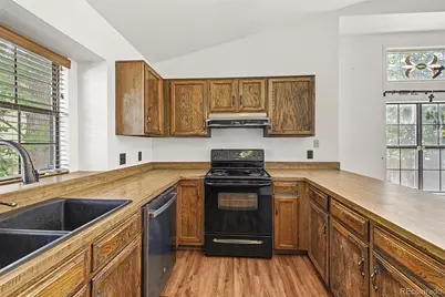 8093 S Newport Court, Centennial, CO 80112 - Photo 13