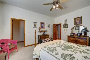 5910 McCart Ranch Cir, Elizabeth, CO 80107 - Photo 23