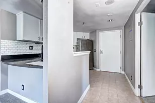 100 Park Ave W, Denver, CO 80205 - Photo 3