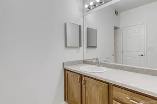 5733 N Gibralter Way, Aurora, CO 80019 - Photo 11