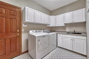 8406 Green Island Cir, Lone Tree, CO 80124 - Photo 37