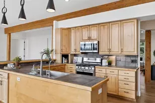21946 Panorama Dr, Golden, CO 80401 - Photo 15