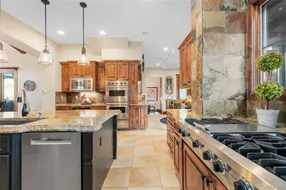 8245 Raphael Lane, Littleton, CO 80125 - Photo 13