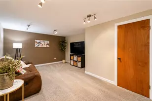 6937 E Briarwood Dr, Centennial, CO 80112 - Photo 29