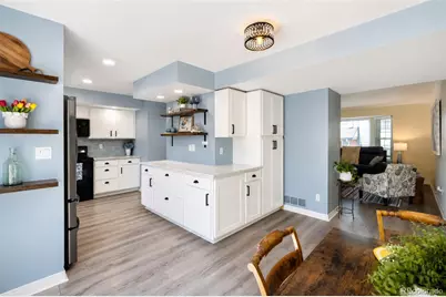6937 E Briarwood Drive, Centennial, CO 80112 - Photo 9