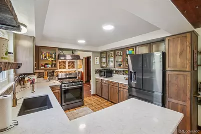 2244 Vivian Street, Longmont, CO 80501 - Photo 9