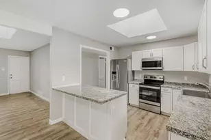 1067 Tucson St, Aurora, CO 80011 - Photo 9