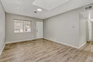 1067 Tucson St, Aurora, CO 80011 - Photo 3