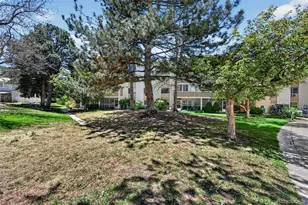 3184 S Heather Gardens Way, Aurora, CO 80014 - Photo 25