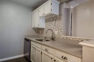 10920 W Florida Ave, Lakewood, CO 80232 - Photo 5