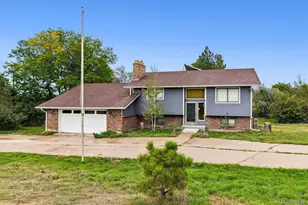 6864 S Gibraltar St, Centennial, CO 80016 - Photo 3