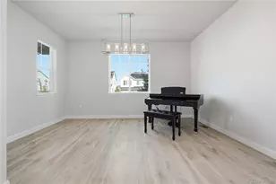27615 E Geddes Pl, Aurora, CO 80016 - Photo 3