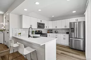 2431 S Xanadu Way, Aurora, CO 80014 - Photo 3
