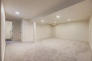 7700 E Oxford Ave, Denver, CO 80237 - Photo 23