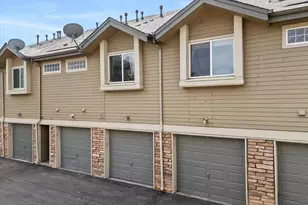 18388 E Eldorado Pl, Aurora, CO 80013 - Photo 5