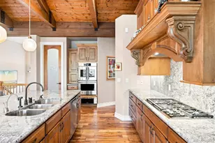 4491 Shoshone Dr, Larkspur, CO 80118 - Photo 21