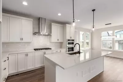 5611 Wheaton Avenue, Longmont, CO 80503 - Photo 13