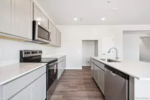 9382 Ceylon St, Commerce City, CO 80022 - Photo 3