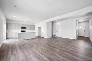 9382 Ceylon St, Commerce City, CO 80022 - Photo 5