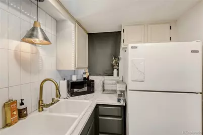 15594 E Arizona Avenue #208, Aurora, CO 80017 - Photo 11