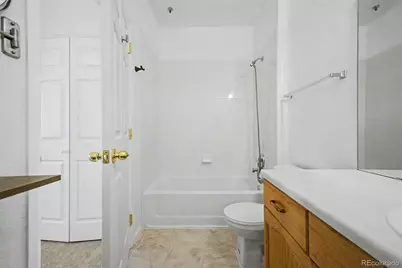 14323 E 1st Drive #302, Aurora, CO 80011 - Photo 27