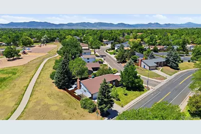 8241 W Pomona Drive, Arvada, CO 80005 - Photo 5