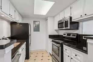 13230 E Jewell Ave, Aurora, CO 80012 - Photo 7