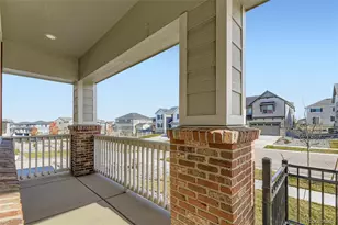 7287 S White Crow Wy, Aurora, CO 80016 - Photo 5