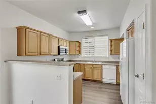 16901 E Warren Pl Pl, Aurora, CO 80013 - Photo 7