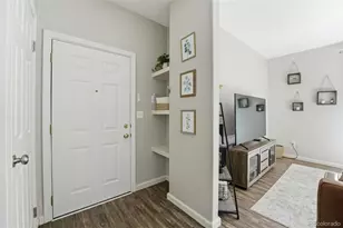 1672 W Canal Cir, Littleton, CO 80120 - Photo 5