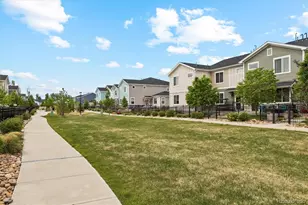 762 Stonebridge Dr, Longmont, CO 80503 - Photo 23