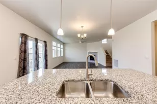 13376 Willow St, Thornton, CO 80602 - Photo 17