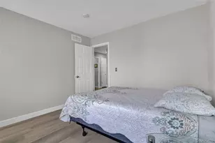 10041 Joplin St, Commerce City, CO 80022 - Photo 17