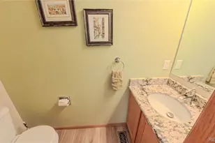 56100 E 33rd Ct, Strasburg, CO 80136 - Photo 17