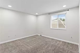 1034 W Peakview Cir, Littleton, CO 80120 - Photo 29