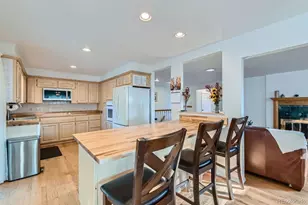 3643 E Lake Dr, Centennial, CO 80121 - Photo 9