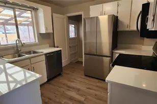 2840 Holly St, Denver, CO 80207 - Photo 5