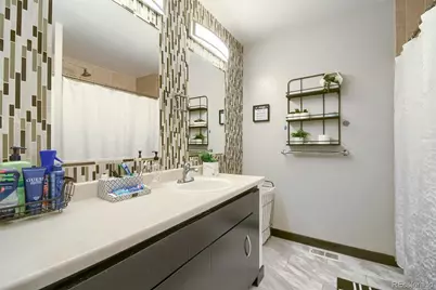 18646 E 42nd Avenue, Denver, CO 80249 - Photo 7