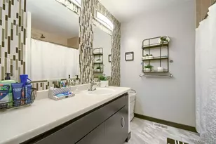 18646 E 42nd Ave, Denver, CO 80249 - Photo 7