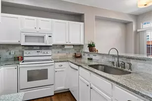 9024 W Phillips Dr, Littleton, CO 80128 - Photo 5