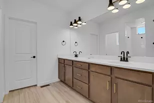 39638 Yorktown Ter, Elizabeth, CO 80107 - Photo 23