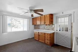 2604 E 6th St, Pueblo, CO 81001 - Photo 13