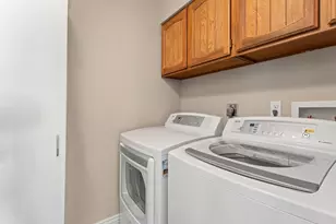 7109 S Poplar Ln, Centennial, CO 80112 - Photo 17