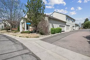 847 S Evanston Cir, Aurora, CO 80012 - Photo 21